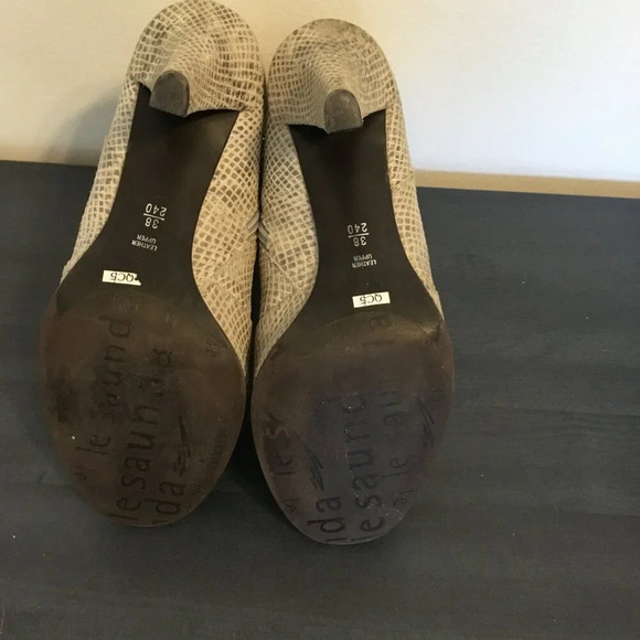 Le Saunda boots snake print grey  leather vintage Sz 7 - Picture 7 of 12